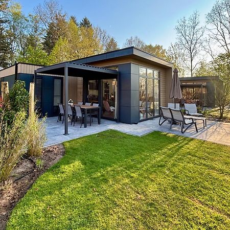 Veluwepark De Bosgraaf | Comfort Met Hottub Lieren エクステリア 写真
