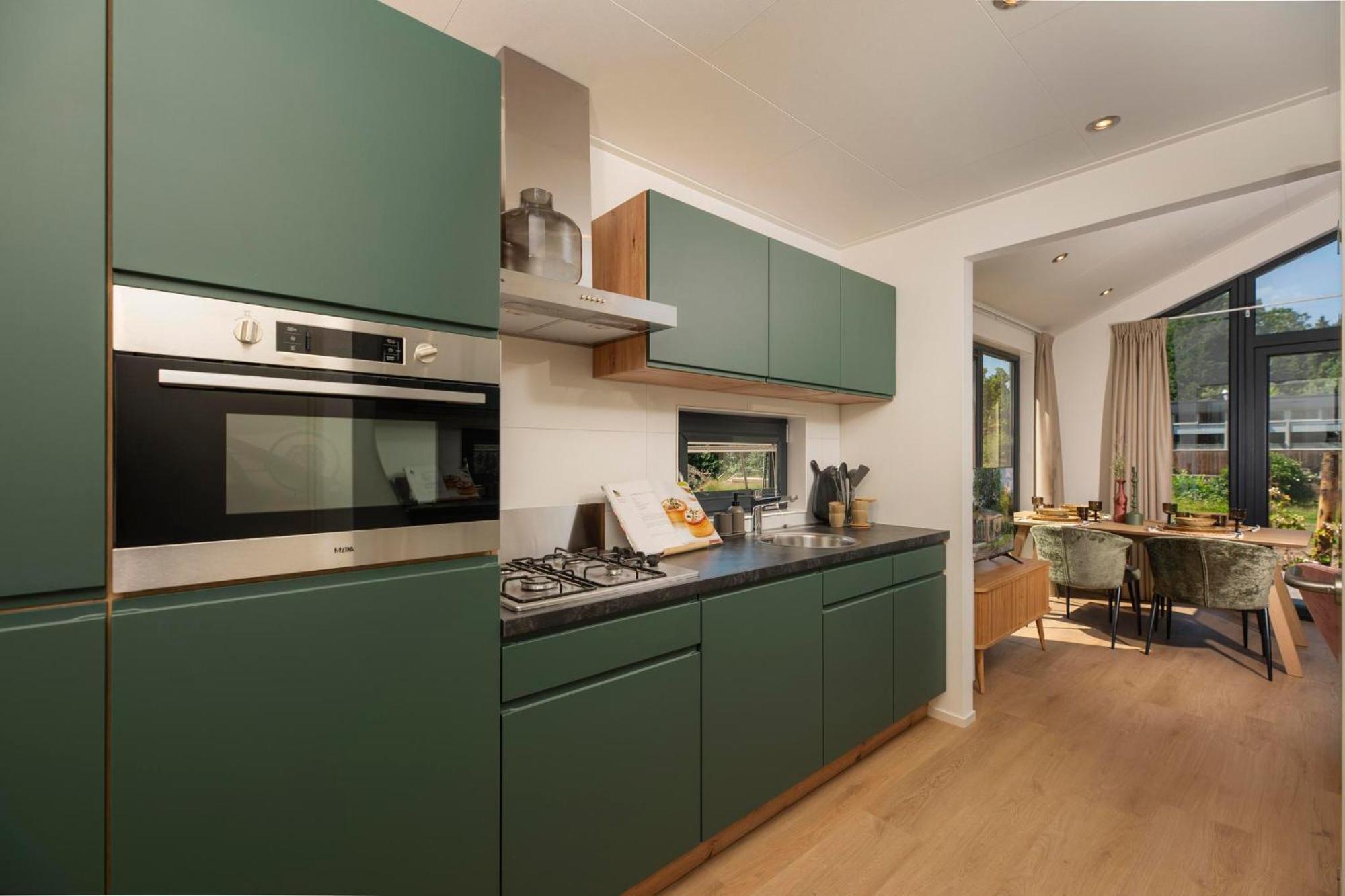 Veluwepark De Bosgraaf | Comfort Met Hottub Lieren 部屋 写真