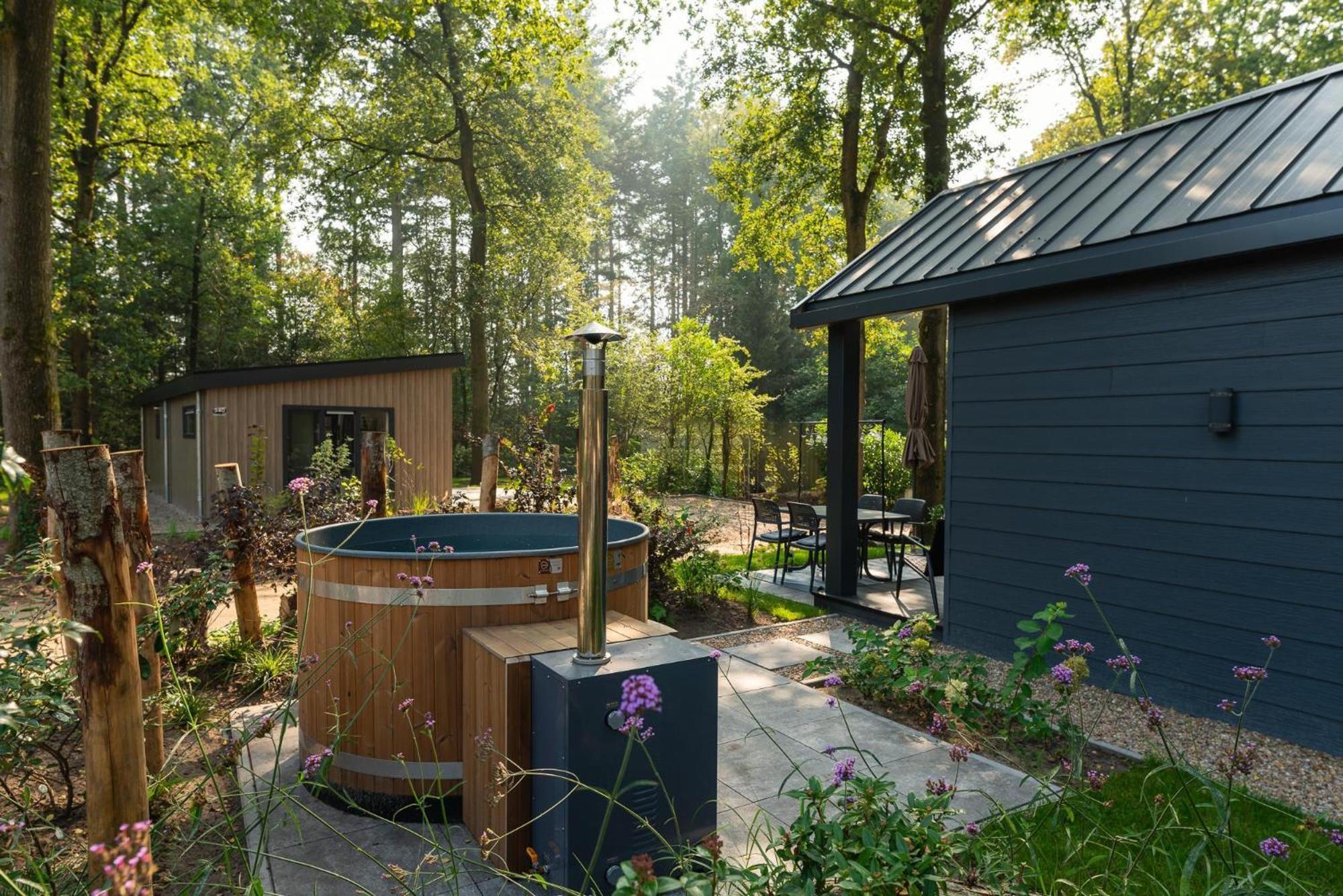 Veluwepark De Bosgraaf | Comfort Met Hottub Lieren エクステリア 写真